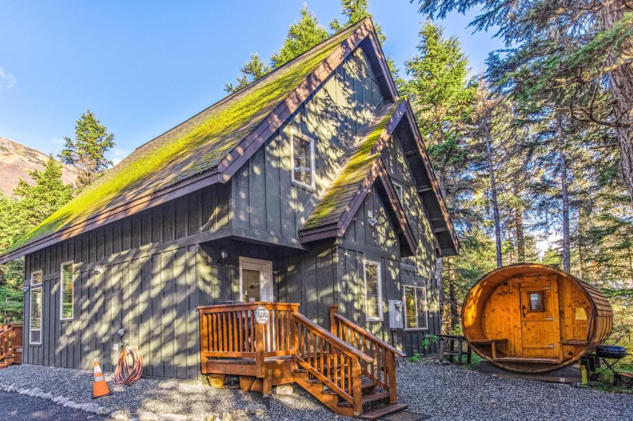 Hanging Glacier Chalet Girdwood Exterior photo